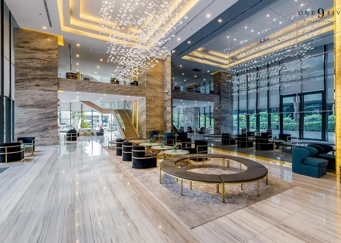 King Bed With Living Pool And Gym Mrt 200m Appartement Bangkok