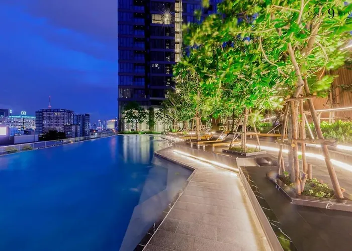 King Bed With Living Pool And Gym Mrt 200m Appartement